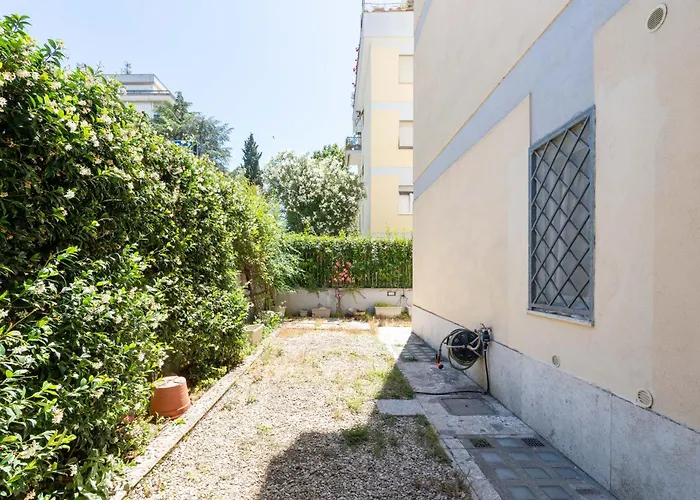Roma-Gemelli - Free Parking - Private Garden